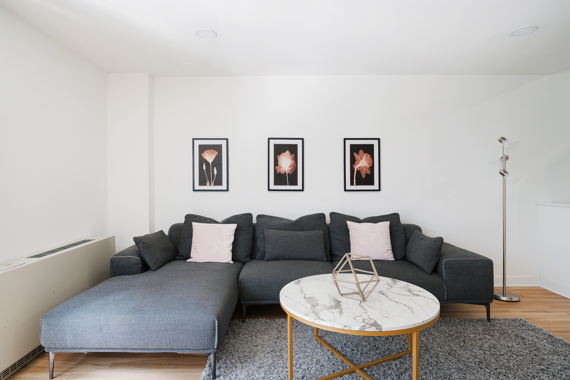 Short photo description should go right here